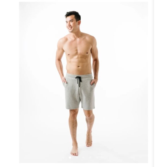 New Zyia Men's Gray Track Sport Jogger Short 7" Size Large - Picture 2 of 10